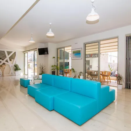 Grand Boutique Hotel 4*