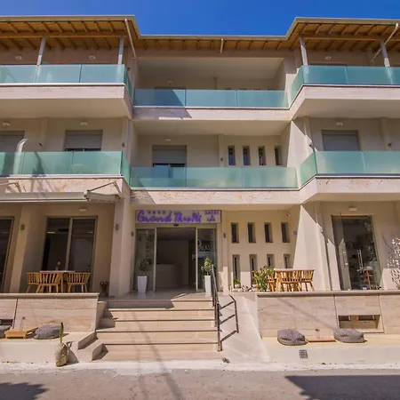 Hotel Grand Boutique 4*
